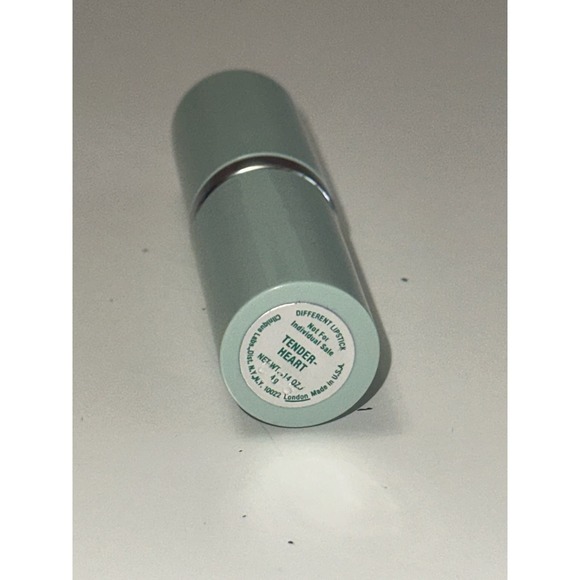 New Clinique Different Lipstick Tender Heart Vintage Discontinued - Picture 2 of 3